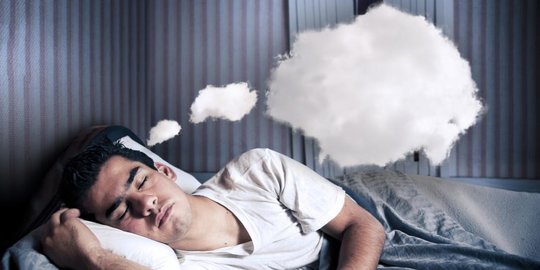 6 Mitos Terkait Mimpi Basah  
